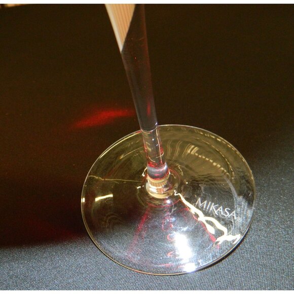 Mikasa Cheers Balloon Red Swirl Wine Goblet Glass Burgandy, Red, White Wine - Picture 2 of 9